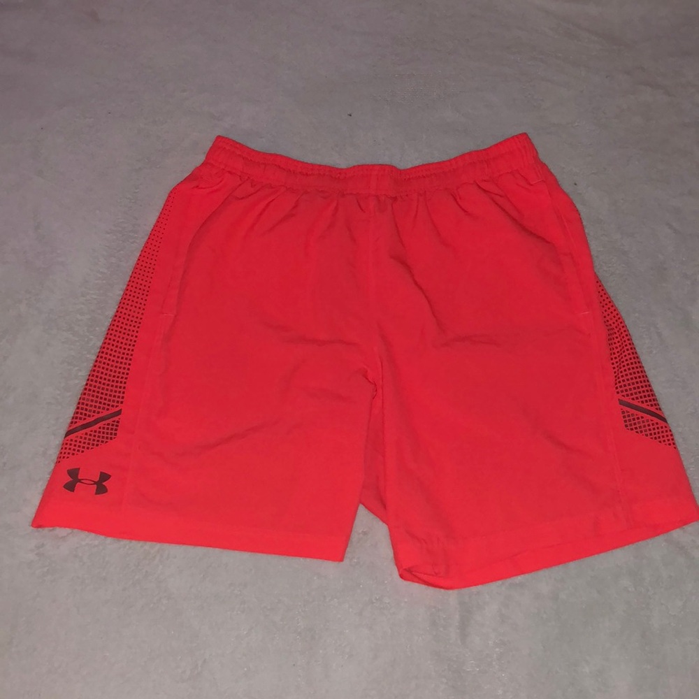 Bright orange 🍊 Under Armour shorts
